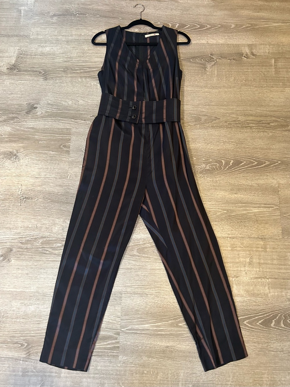 Sleeveless navy Jumpsuit with Stripe Belted Waist